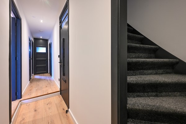 Medium property photo - Mathenesserdijk, 3027 AK Rotterdam